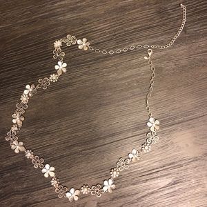 Floral chain necklace